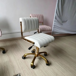 Sillón de Barbería Blanco Dorado Tapizado, Taburete de Salón Ajustable con Ruedas y Respaldo - Product Image 4