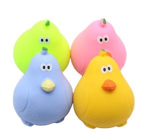 Jouet poire fruit de simulation TPR classique créatif unisexe en plastique anti-pincement pour les 5 à 7 ans - Product Image 1