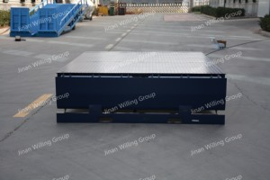 Livellatore da banchina fisso per impieghi gravosi da 12 tonnellate, 200x200 cm, per scarico container e carico magazzino - Product Image 5