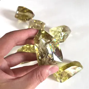 Venta al por mayor a granel cristales naturales piedra curativa tallada a mano pulido Arco Iris claro citrino cuarzo forma libre para regalos