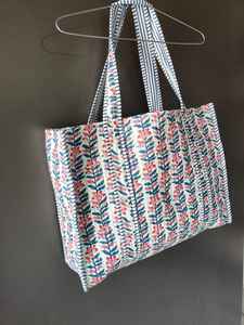 Bolsa de Mano de Algodón Orgánico con Estampado Artesanal, Reversible, Grande, Tipo Jola, para Compras, Viajes y Uso Diario - Product Image 4