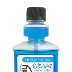 Enjuague Bucal Breezy Scent, Tamaño 500 ml, Enjuague Bucal Refrescante con Aroma a Eucalipto Refrescante, Formulado con Flúor de Sodio - Product Image 4