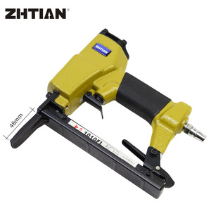 Pistolet à clous pneumatique Zhtian 1010Fl 48mm à code fin pour canapés et coussins - Product Image 1
