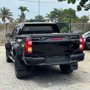 Accesorios de coche a <span class=keywords><strong>precio</strong></span> de fábrica para Toyota <span class=keywords><strong>Hilux</strong></span> 2016-2019 modificado a <span class=keywords><strong>2023</strong></span> GR Sport Body Kit con parachoques delantero Grill Wheel Arch - Product Image 3