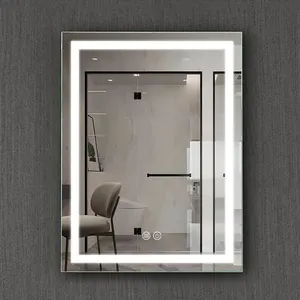 Vente en gros de miroir de courtoisie pour salle de bain miroir de douche rectangle intelligent miroir de salle de bain Ip44 avec lumière LED