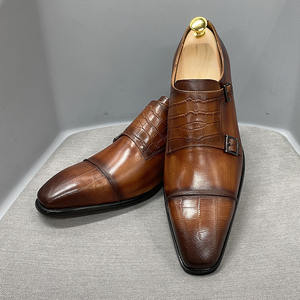 Chaussures en cuir véritable de haute qualité, fabriquées à la main, élégantes et tendance, respirantes, pour le bureau, les occasions décontractées et les affaires. - Product Image 3