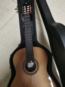 Geake K-600 guitare <span class=keywords><strong>basse</strong></span> électrique acoustique de haute qualité de 39 pouces, faite à la main, en palissandre, avec poupée - Product Image 1