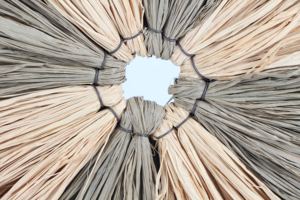 Offre Spéciale objets décoratifs artisanaux en bois de style unique pour la maison Design Art déco avec support en métal pour la décoration de bureau - Product Image 3