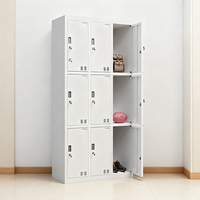 Armoires de chambre à coucher modernes en acier Bo Jiao avec 9 portes pour casiers d'étudiants et piscines - Design léger