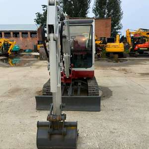 Miniexcavadora Usada de Calidad Takeuchi TB235-2 con Cucharón de 0.21m, Motor Kohler, Cabina con PLC, Orugas de Goma, Cuchilla Angular y Alta Eficiencia - Product Image 6
