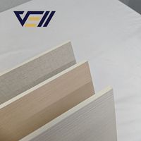 VELL Panneaux Wpc à faible entretien pour les espaces publics Placage de bois Contreplaqué Vunir Placage de bois et placage de noyer Bois