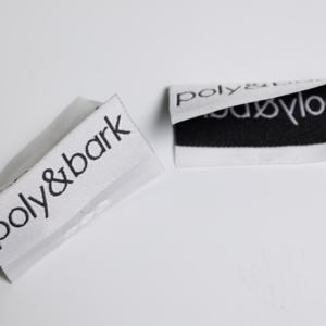 Étiquettes de cou tissées douces pour étiquettes personnalisées de chemises avec logo de marque pour la marque de vêtement - Product Image 2