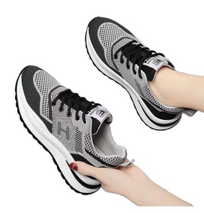 Hongyan nuovi arrivi moda a buon mercato scarpe Casual da donna ragazza scarpe basse da donna scarpe sportive da donna <span class=keywords><strong>Sneakers</strong></span> da corsa <span class=keywords><strong>bianche</strong></span> per donna - Product Image 1