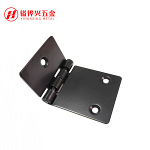 Charnière métallique Yihuaxing 40x30x1.5mm 115 degrés, finition noire mate, montage en surface, robuste et industrielle - Product Image 1