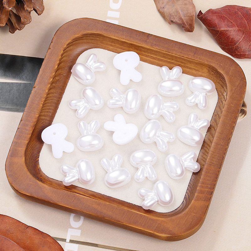 Pure white large rabbit head 14*17mm