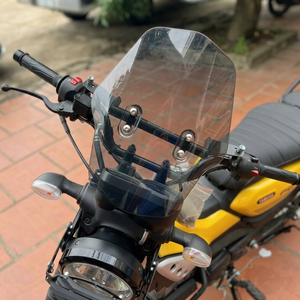 Parabrisas para Motocicleta M Biker Yamaha PG-1 de Diseño Clásico con Garantía de 12 Meses, Ligero y Resistente para una Protección Confiable contra el Viento y la Intemperie - Product Image 1