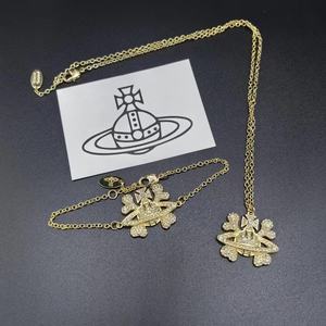 Collar y Pulsera Empress Dowager High Version Bones Saturn de Lujo y Moda con Zirconia Principal - Product Image 1