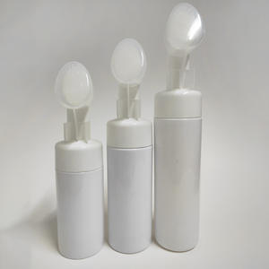 100ml 150ml 200ml plastic cosmetische schuim pomp fles 80ml dispenser spray <span class=keywords><strong>applicator</strong></span> fles met borstel top voor cleanser en mouss - Product Image 4