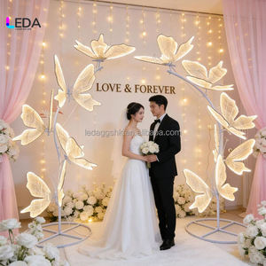 LEDA 2026 Nueva Decoración para Fiestas, Soporte de Mariposas con Múltiples Cabezas, Luces LED con Alas de Mariposa para Eventos de Boda - Product Image 2