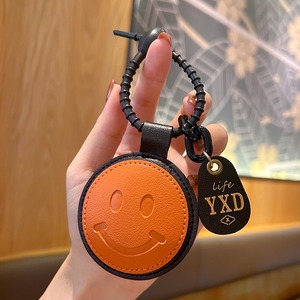 Llavero Colgante de Mochila de Cuero PU Creativo con Diseño de Cara Sonriente Redonda de Dibujos Animados, Adorable para Hombres, Mujeres y Parejas - Product Image 3