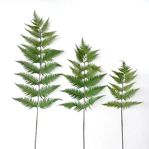 Foglia di Felce Artificiale a Ramo Singolo in Plastica Ecologica, 130-180cm, per Composizioni Floreali e Decorazioni Paesaggistiche - Product Image 1