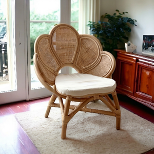 Silla de Bambú y Ratán Moderna, Ecológica y Hecha a Mano para Bebés y Niños Pequeños, Muebles Elegantes para Dormitorio y Uso en Exteriores - Product Image 1