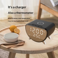 Jam Alarm Meja Pengisi Daya Nirkabel All-in-one dengan Termometer dan Layar Digital, Pengisian Cepat 15W