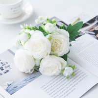 Gesimuleerde bloemen 5 hoofden Nieuwe pioenroos 4 bosjes kleine rozen Kunstbloemen Handboeketten Woonkamer Woondecoratie