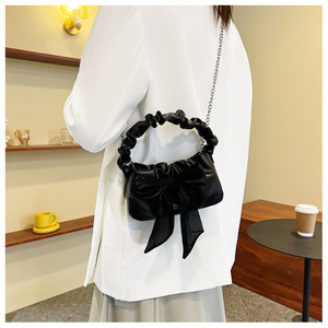 กระเป๋าสะพายไหล่พาดลำตัวแบบเรียบง่ายแฟชั่นใหม่สุดฮอตทรงสี่เหลี่ยมเล็กๆ - Product Image 4