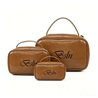 Sacs cosmétiques pour femmes en cuir véritable de luxe avec logo personnalisé, sac à main pour le maquillage, pour les voyages quotidiens, organisateur de produits de beauté et de rouge à lèvres