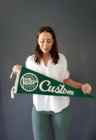 Vente en gros de bannières de fête suspendues en triangle promotionnel, drapeaux en feutre avec logo personnalisé pour les fêtes d'anniversaire et de pépinière