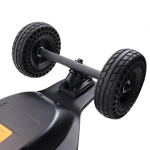Livraison gratuite, planche à roulettes motorisée tout-terrain, longue portée 24 miles, moteur à courroie 1000W, planche à roulettes électrique avec télécommande, moins de 500 dollars - Product Image 4