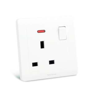 Enchufe de Pared Estándar Británico 13A, 5 Tomas de Corriente Alterna, Puertos de Carga USB (2 A), Luz Indicadora LED, PC, Internacional, Universal, Moderno - Product Image 6