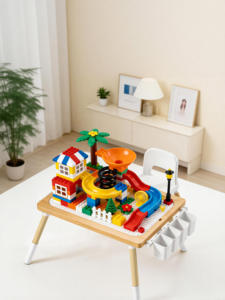 Table de jeu multifonctionnelle en bois massif pour enfants - Design moderne, table d'activités en bois pour l'école - Product Image 4