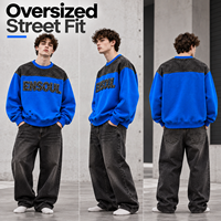 Sweat-shirt surdimensionné personnalisé pour homme, col rond, en tissu épais, avec appliqué 3D, rivets, effet vieilli et découpes, style vintage