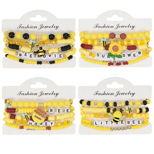Ensemble de bracelets perlés sur le thème des abeilles avec pendentif de dessin animé pour enfants et filles, bijoux fantaisie, cadeau fabriqué en Chine - Product Image 1