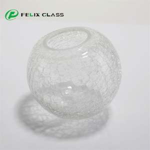 Abat-jour en verre opale brillant craquelé de taille moyenne avec LED dimmable pour lustre et suspension, protection oculaire - Product Image 2