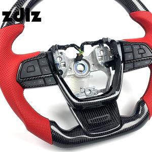 Volante de Fibra de Carbono y Cuero Perforado Rojo Personalizado para <span class=keywords><strong>Toyota</strong></span> Sienna 2018 2019 2020 2021 2022 <span class=keywords><strong>2023</strong></span> 2024 - Product Image 5