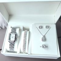 Ensemble de bijoux pour femmes, 5 pièces, montre carrée argentée, montre-bracelet à quartz en cristal, collier, boucles d'oreilles, bague, bracelet, coffret cadeau pour femmes