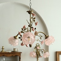 Lustre en cuivre doré de style français, luminaire suspendu de salle à manger de style américain vintage/mid-century moderne avec abat-jour en verre