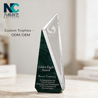 Trophée en cristal haut de gamme avec logo gravé et base en marbre pour la reconnaissance d'entreprise et les championnats sportifs, OEM