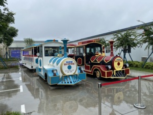 Venta Directa de Fábrica, Tren Turístico Moderno de 58 Asientos con Interior Confortable para Turistas - Product Image 3