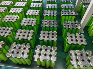 Batería de Iones de Sodio para Scooter Sib 32140 HiNa, 3V 10AH, Celdas 33140 10ah, Fabricante Premium de Baterías de Iones de Sodio - Product Image 2