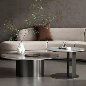 โต๊ะกาแฟโลหะทรงกลมดีไซน์ทันสมัยโต๊ะกาแฟซ้อนกันหรูหราสีทองเฟอร์นิเจอร์ห้องนั่งเล่นโต๊ะกาแฟสแตนเลส