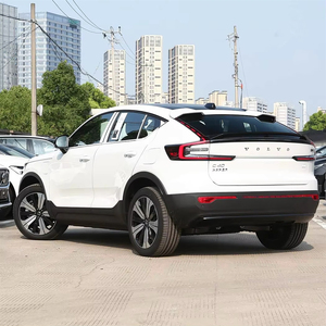 รถยนต์วอลโว่ <span class=keywords><strong>C40</strong></span> Recharge รุ่นปี 2022 แบบ Long-range <span class=keywords><strong>Pure</strong></span> SUV พวงมาลัยซ้าย ภายในสีเข้ม เบาะหนัง ขับเคลื่อนล้อหน้า - Product Image 5