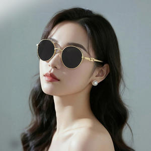 Nuevas Gafas de Sol Redondas de Metal para Mujer, Protección UV400, Tipo 3 Lentes, Estilo Urbano Moderno, Diseño de Alta Gama - Product Image 3