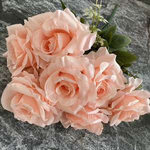 Fleurs artificielles <span class=keywords><strong>de</strong></span> roses faites à la main OBM OEM ODM pour la décoration <span class=keywords><strong>de</strong></span> mariages, d'hôtels, <span class=keywords><strong>de</strong></span> chemins <span class=keywords><strong>de</strong></span> maison et <span class=keywords><strong>de</strong></span> fêtes - Direct Usine - Product Image 5