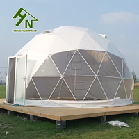 Dôme géodésique Igloo d'hiver de luxe 6m 7m 8m Maison de glamping avec design d'intérieur