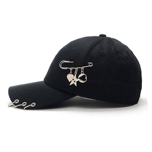 Nueva Gorra de Béisbol de Moda con Anillo de Hierro y Decoración de Pin, Ajustable, para Hombre y Mujer - Product Image 2