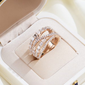 แหวนเพชรทองคำ 18K รุ่น MSR-2083 จาก Messi Jewelry สำหรับผู้หญิง - Product Image 4